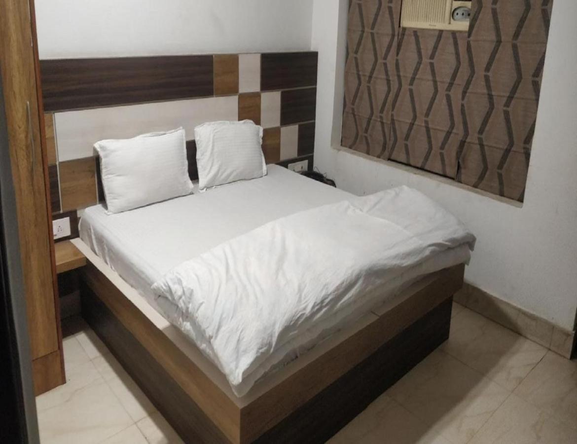 Hotel Bansal Residency, Sirsa Экстерьер фото
