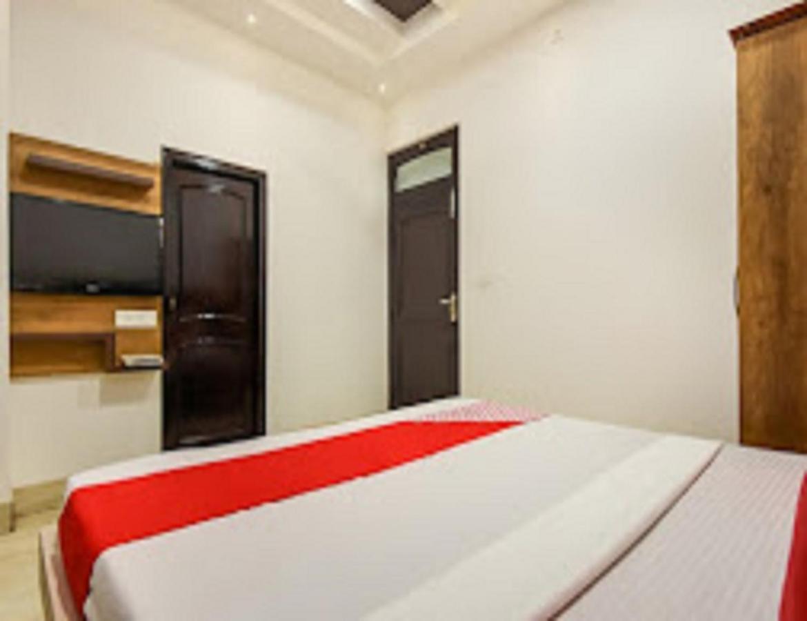 Hotel Bansal Residency, Sirsa Экстерьер фото