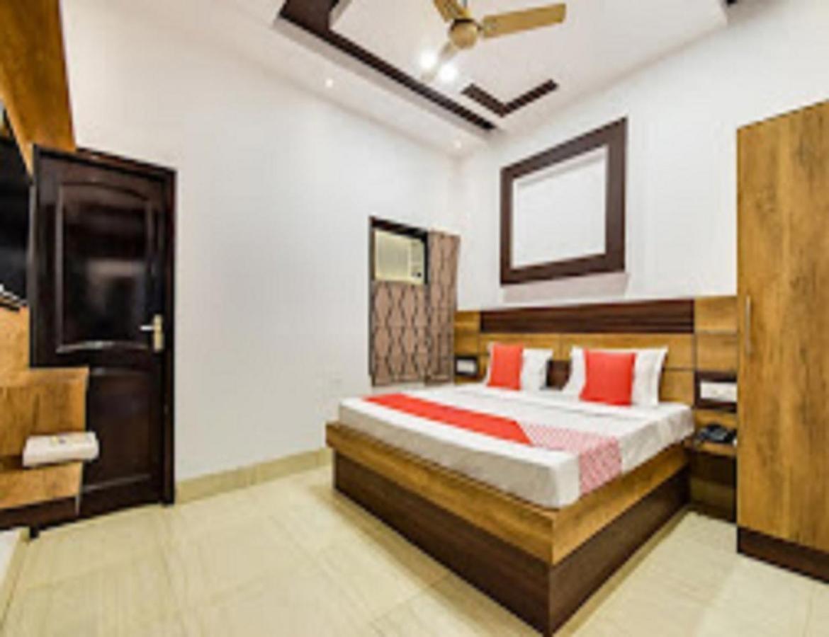 Hotel Bansal Residency, Sirsa Экстерьер фото